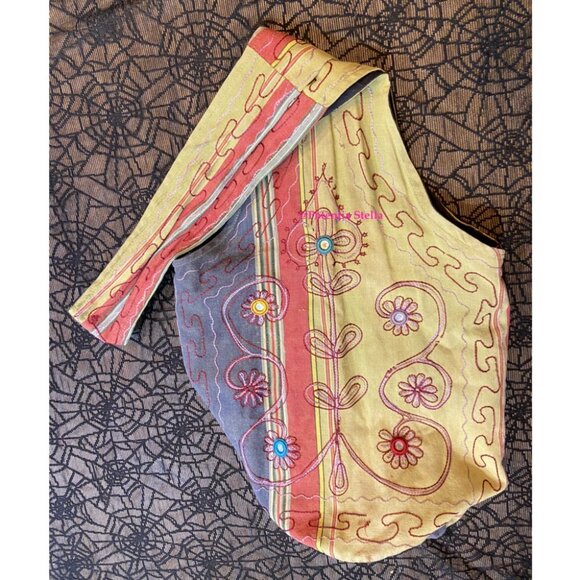 Embroidered Bag - Picture 3 of 3